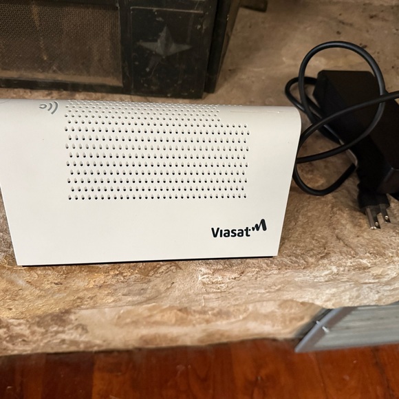 VIASAT WiFi Gateway Router White Modem - Picture 1 of 9